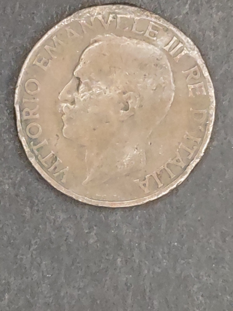 Italy 10 Centesimi coin 1925