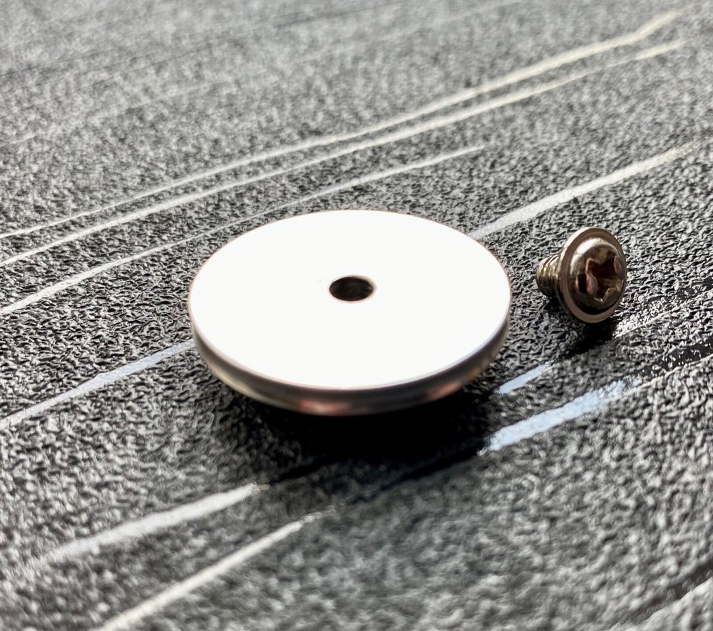 Imperial Officer Code Disc with attachment screw.