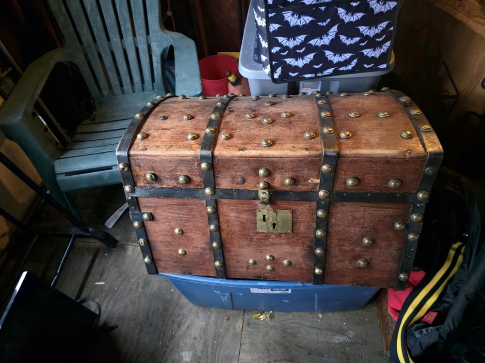 Jenny LIND STAGECOACH TRUNK