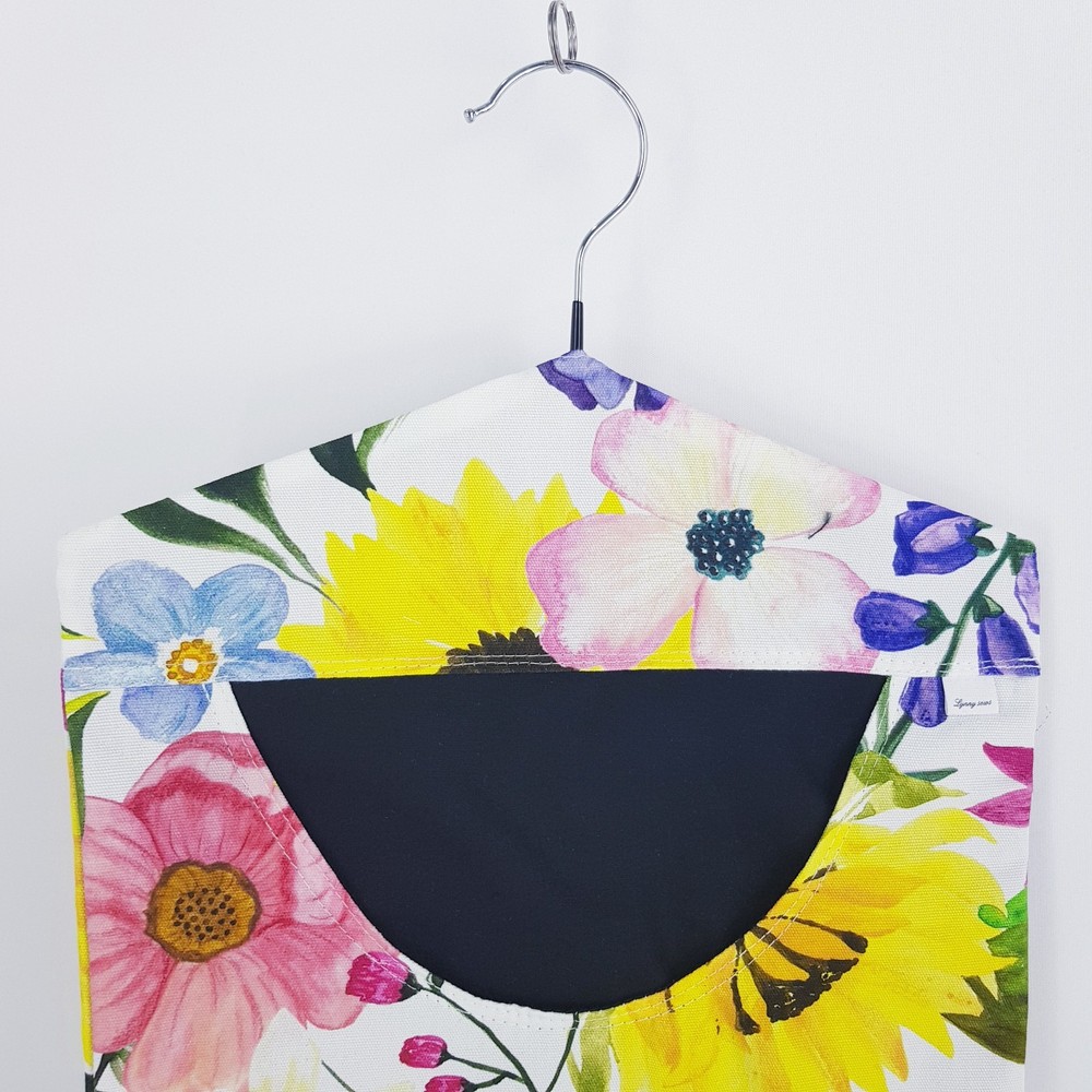 Peg Bag Handmade White Bright Floral Pattern Lined Laundry Clothes Peg Holder
