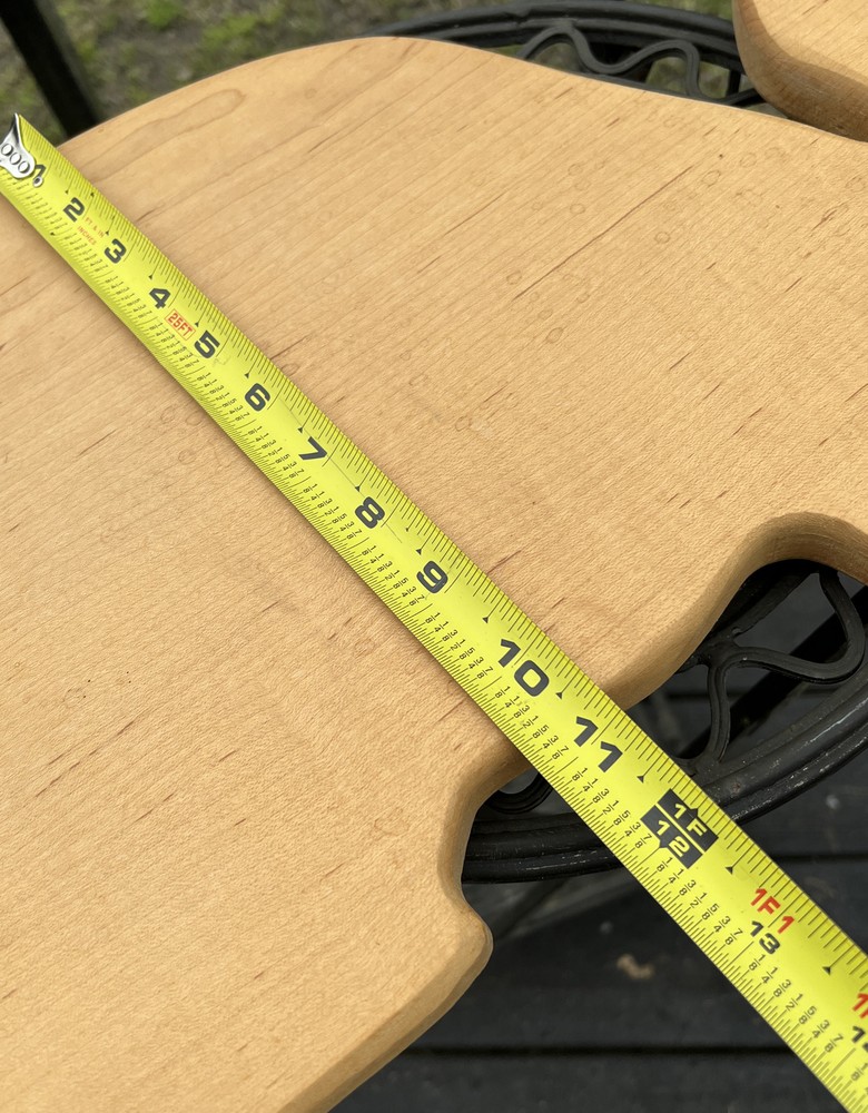 WOODEN CUTTING BOARD "TURTLE", HANDMADE (O)