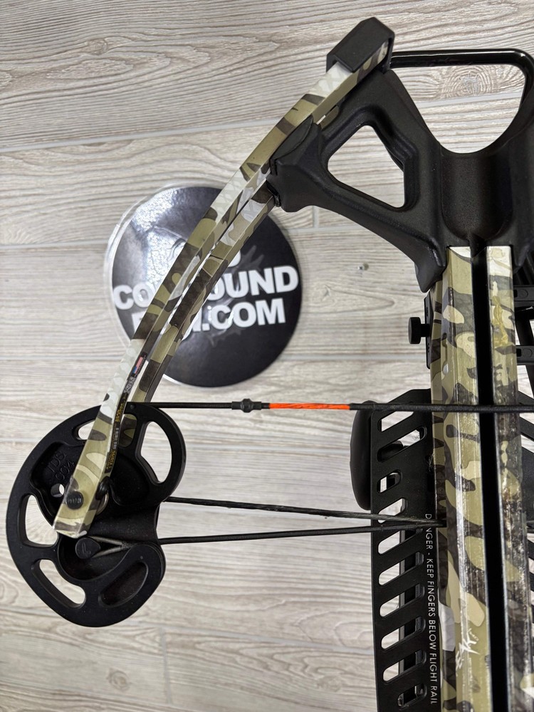 Used Wicked Ridge Invader M1 AcuDraw Package