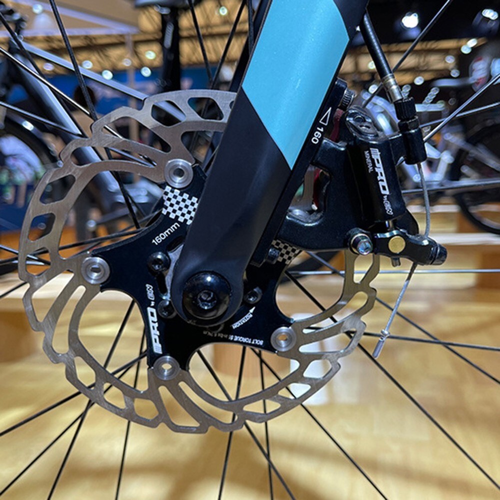 Smooth and Powerful Line Pulling Hydraulic Disc Brake Caliper for Road Bikes