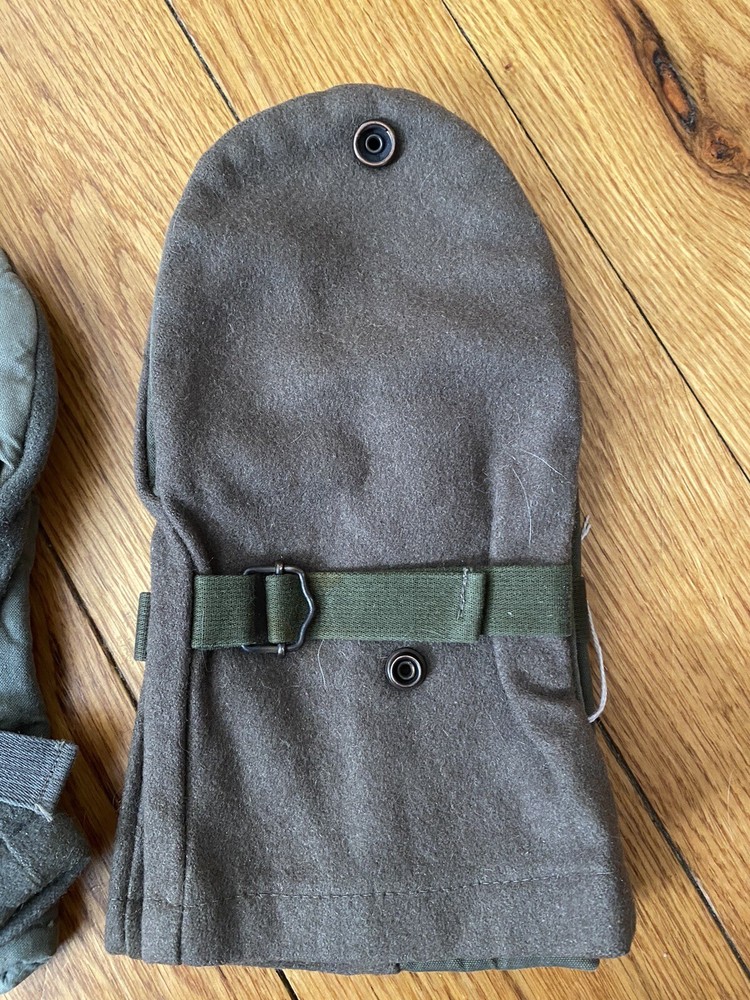 Vintage Austrian Military Shooters Mittens Preowned