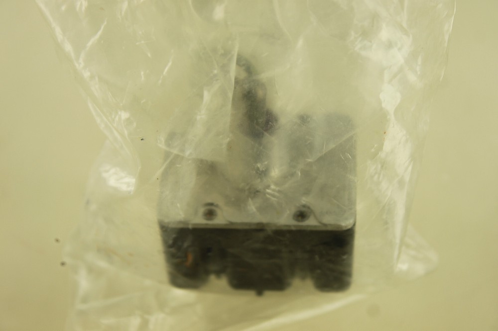 MICROSWITCH MS27736-23 14TL1-3 Toggle Switch NEW