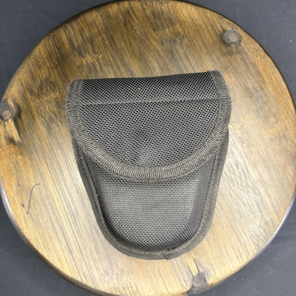 Galls Handcuff Case Molded Nylon- Black