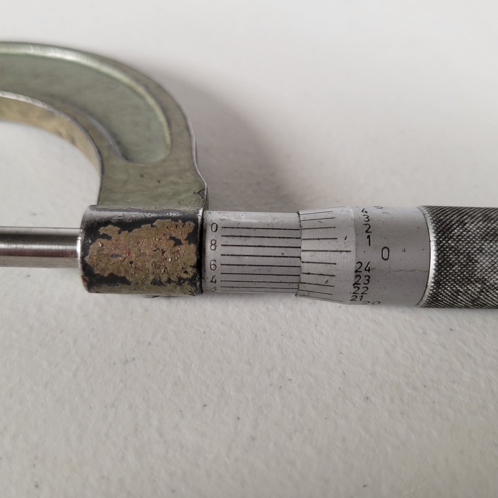 Fowler Helios Micrometer, 2” - 3" Range .0001 Ratcheting Locking Vintage
