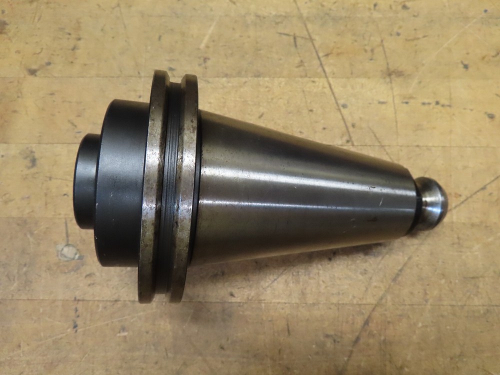 CAT50 Lyndex C5004-0003 MT3 shank adapter