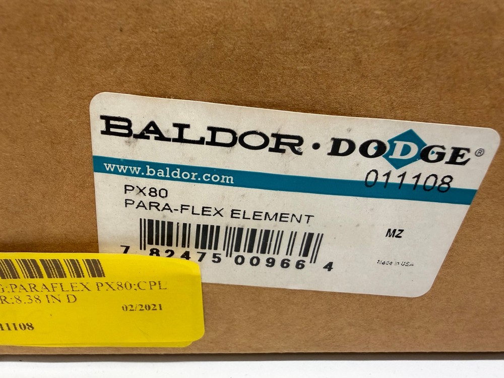 NEW IN BOX! DODGE PX80 PARA-FLEX ELEMENT 011108