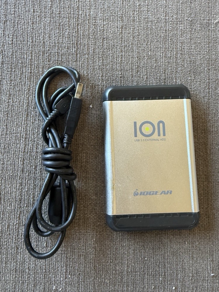 IOGEAR ION 2.5” USB 2.0 External Hard Drive 80GB with Cable