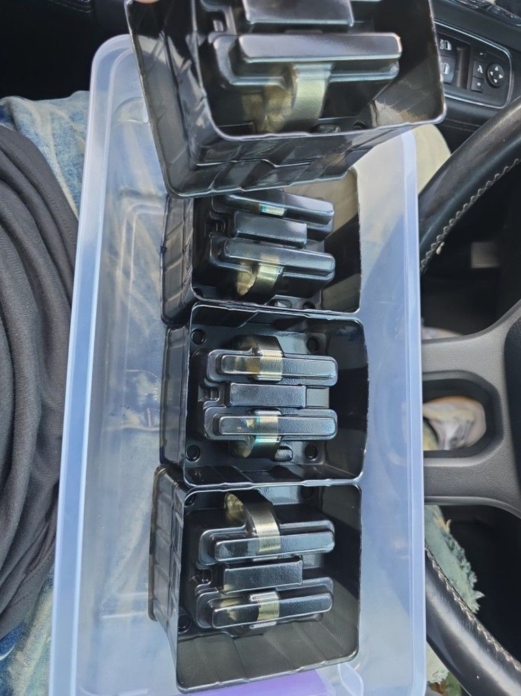 (4) Roland VG3 Print Head used