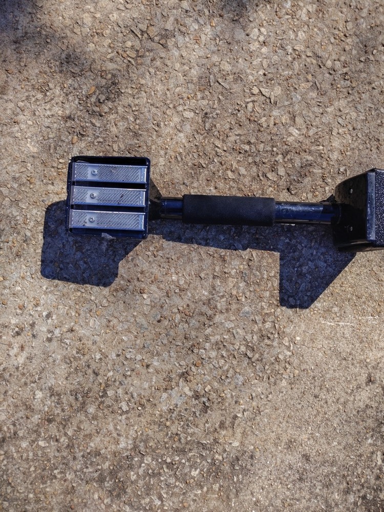Olt Marshall Town Carpet Stretcher