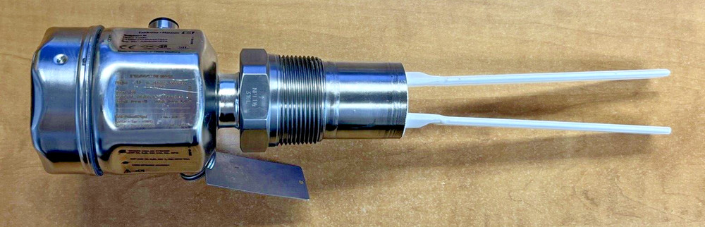 Endress + Hauser FTM50-DGJAA4A73AA Vibronic Point Level Detection Soliphant
