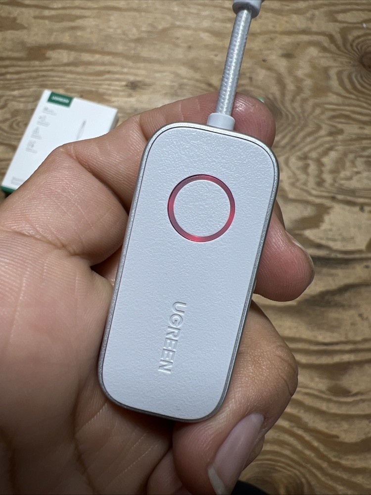 UGREEN Bluetooth Receiver Audio Adapter CM872