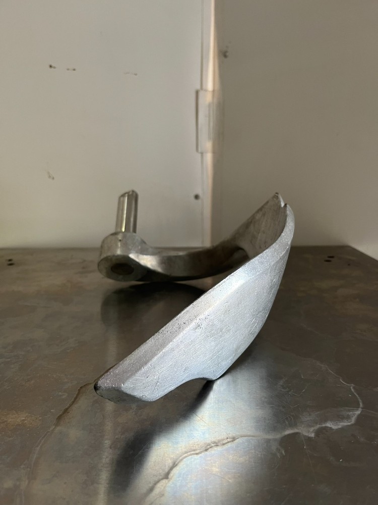 Hobart VCM 40 Mixing Baffle Scraper