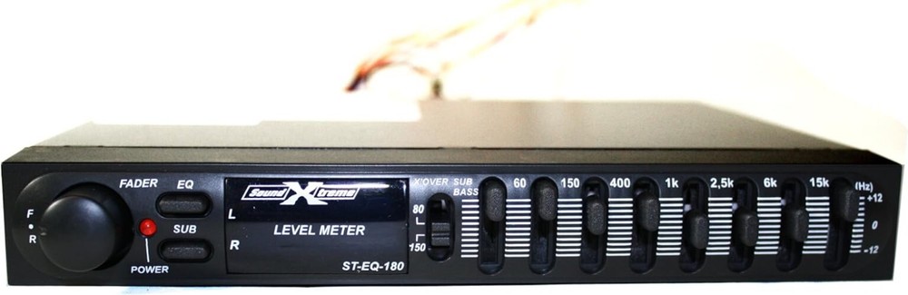 7-Band Passive Graphic Equalizer with Output Display - ST-EQ-180 Black