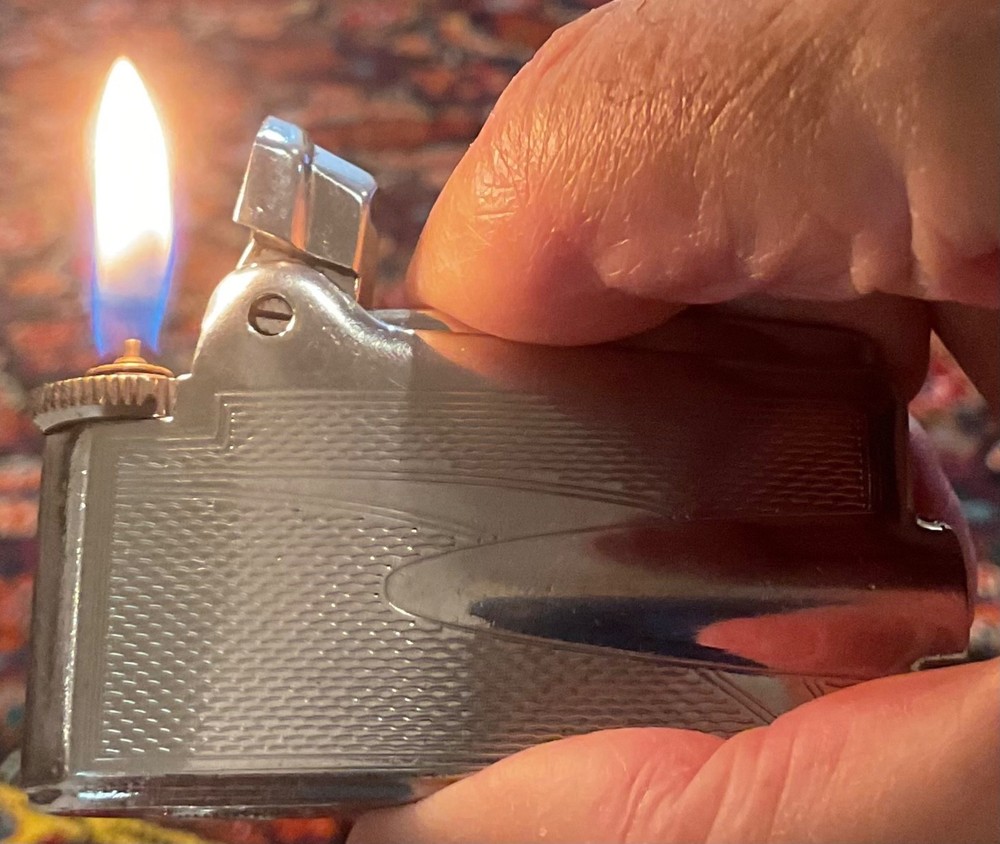 Vintage Ronson Chrome Premier Lighter / Tested / Working