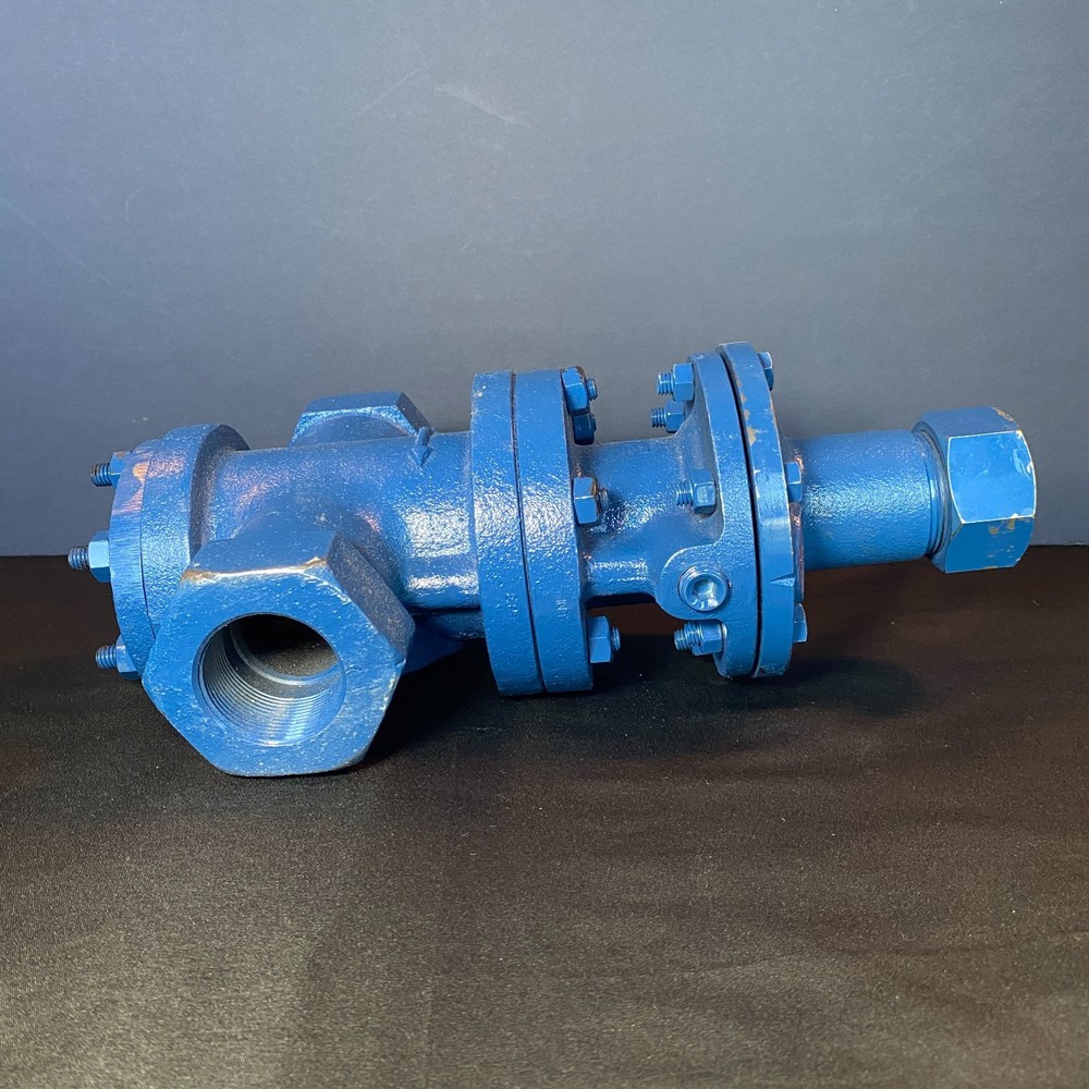 Watson McDaniel 403 Reducing Valve 403-16-N-0015-l 1 1/2" - COSMETIC ISSUES