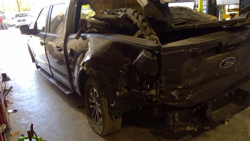 18-20 F150 FRONT LOWER Air Shutter