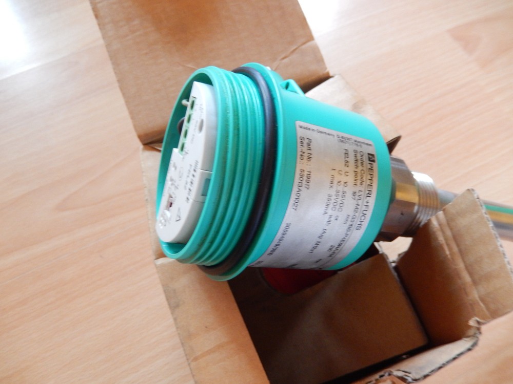 Pepperl+Fuchs VIBRACON LVL-M2-G31BB-P4E5NA-NA