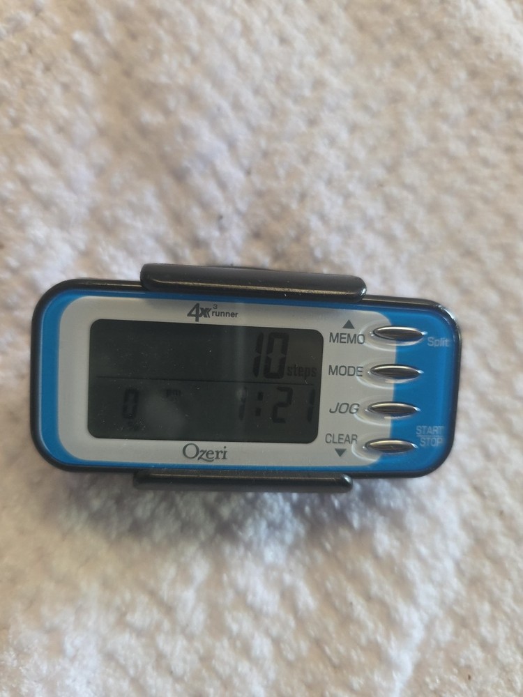 Ozeri 4x3 Runner Pocket 3D Pedometer And Activity Tracker With Dual Walking And