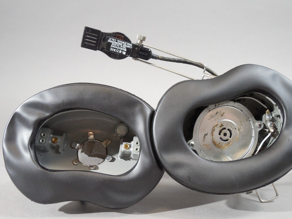 Carter Engineering Microphone Talk Close M-87/AIC - USED