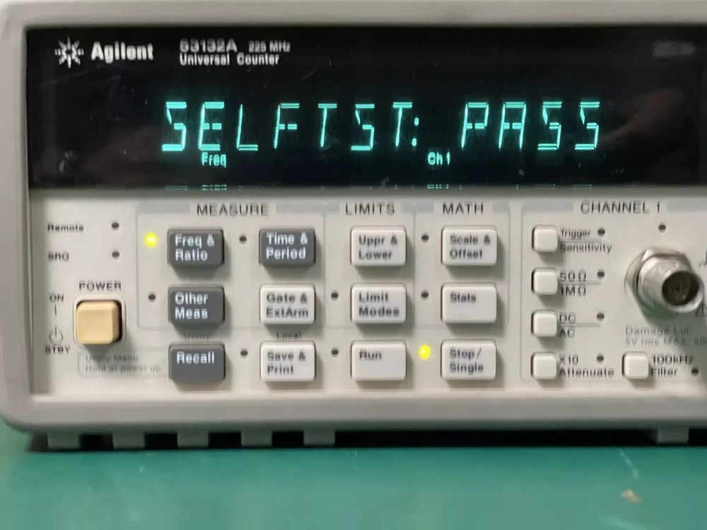 Keysight/Agilent 53132A 225 MHzFrequency Counter/