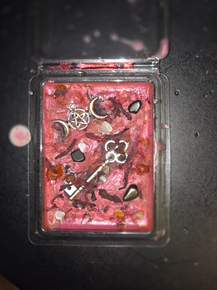 DEITY WAXMELTS - HECATE