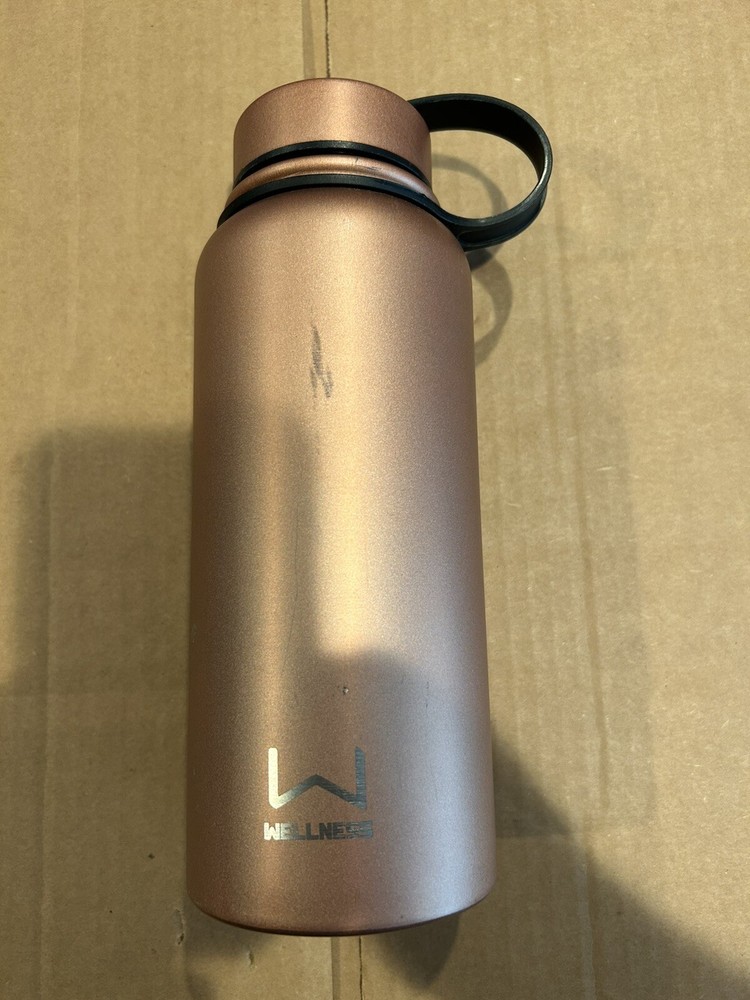 Wellness 30 Oz Water Bottle