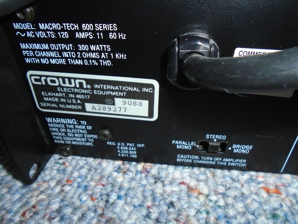 CROWN MACRO-TECH 600, 2 CHANNEL POWER AMPLIFIER