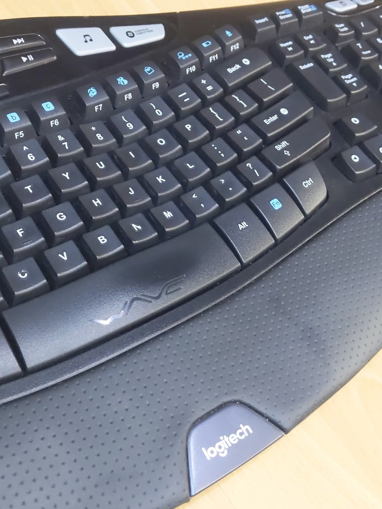 Logitech Wireless Wave Keyboard K350 & Mouse Set, M510 Mouse + USB Dongle F