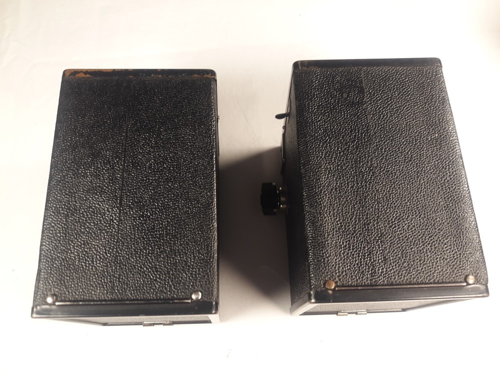 2 Agfa Ansco B2 Cadet Medium Format Box Camera