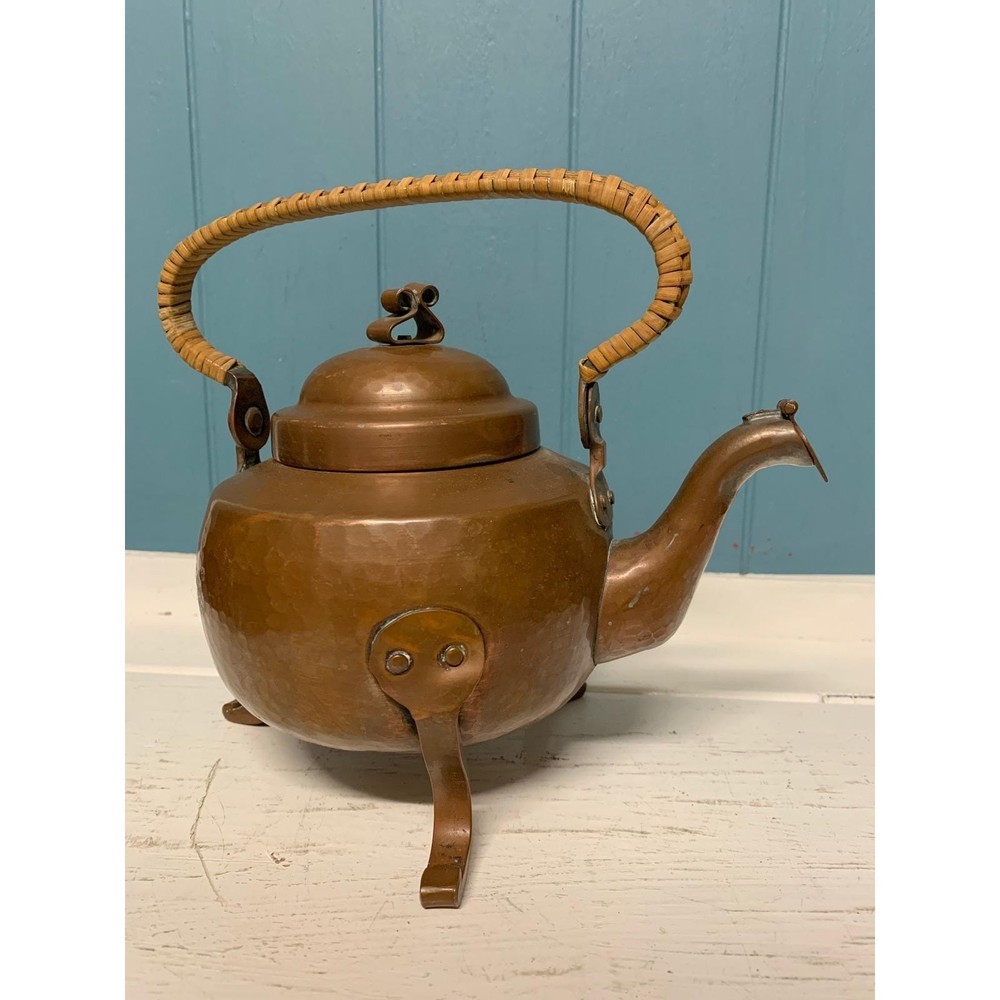 Vintage Copper Kettle with Wicker Handle Tripod Base Decorative Tea Pot