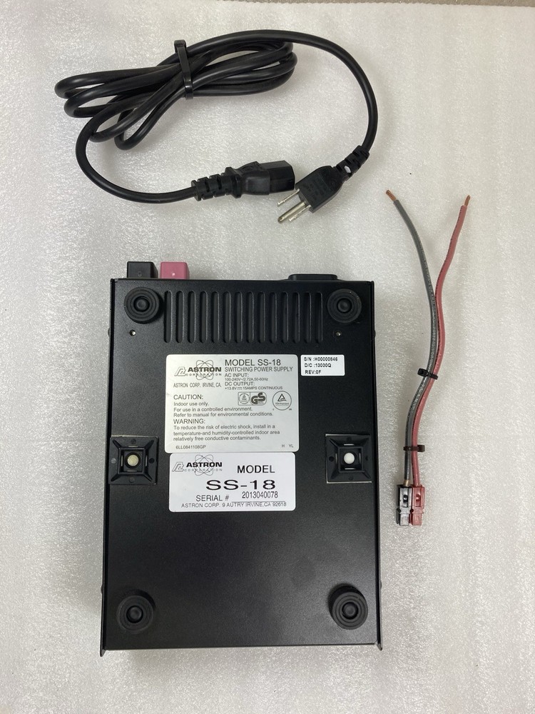 ASTRON SS-18 15 Amp Continuous Power Supply
