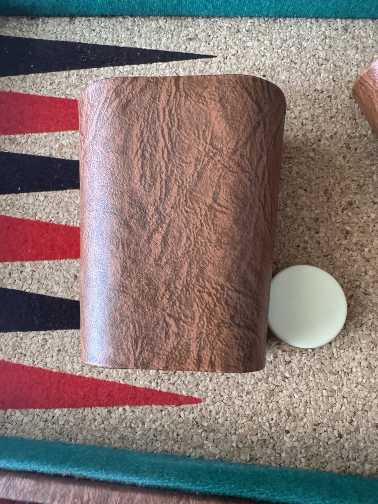 Vintage Backgammon Set Game Deluxe Cork Board Brown Solid Briefcase Complete