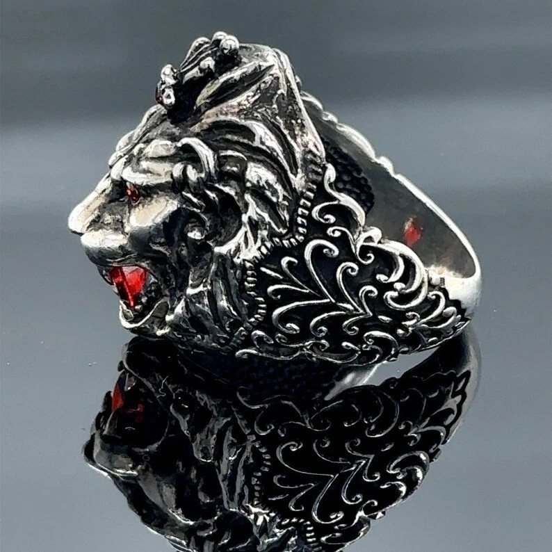Silver 925 Ruby Eyes Leon Head Animal Signet Ring