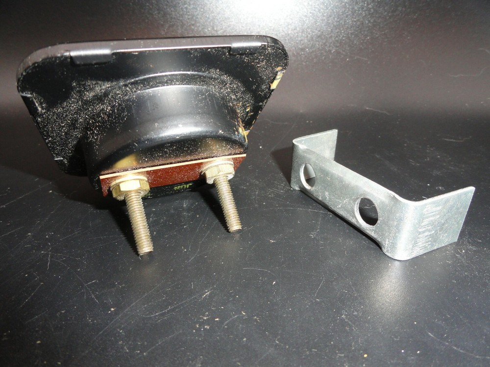 ANALOG CHARGING AMPERES METER 0 - 80 PANEL METER