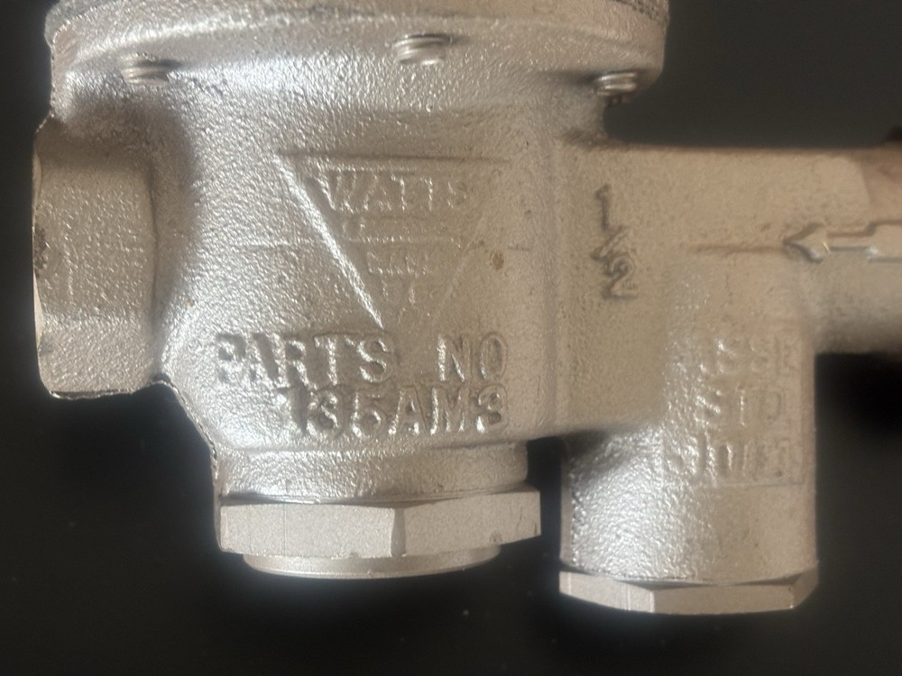 Watts Regulator Water Pressure Reducing Valve 1/2" U5B STD Range 25-75 Model 5M3