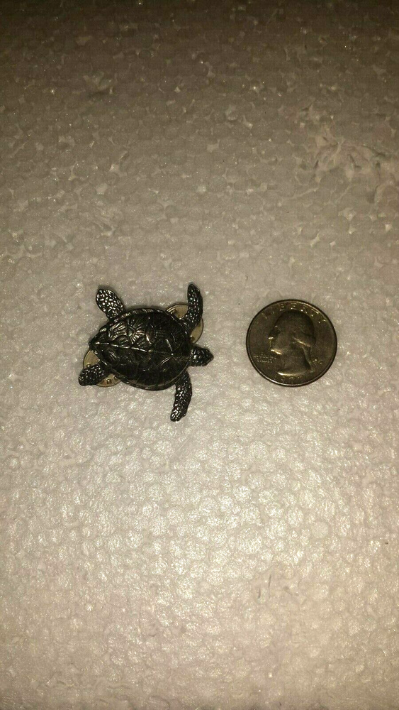 SILVERTONE TURTLE PIN