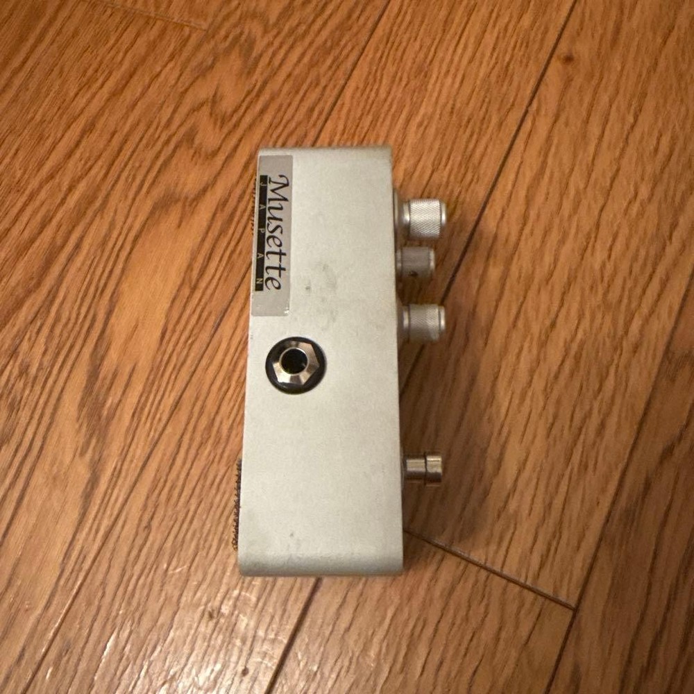 BURNLEY Limited Black Effects Pedal