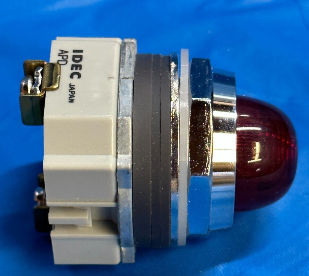 IDEC APDN8X PILOT LIGHT COLOR: RED