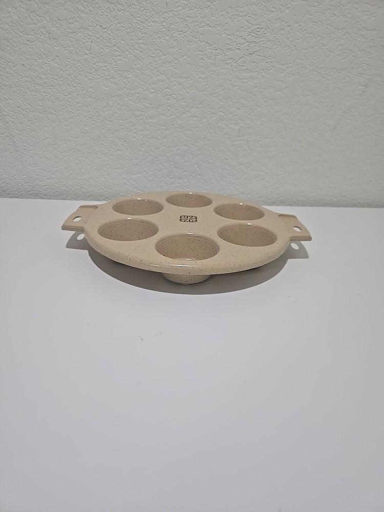 Vintage LittonWare Microwave 6 Ct Muffin Tin