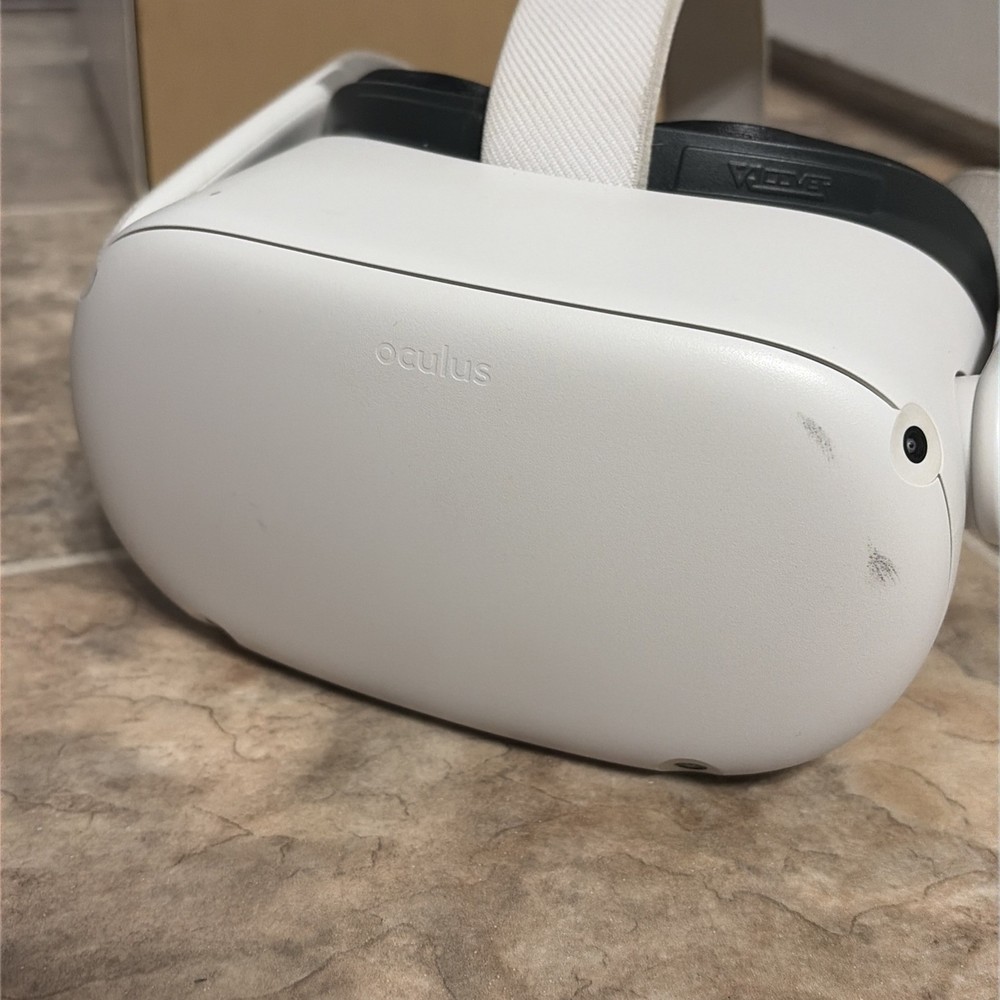Oculus (Meta) Quest 2 256GB Standalone VR Headset BUNDLE (Read Description)
