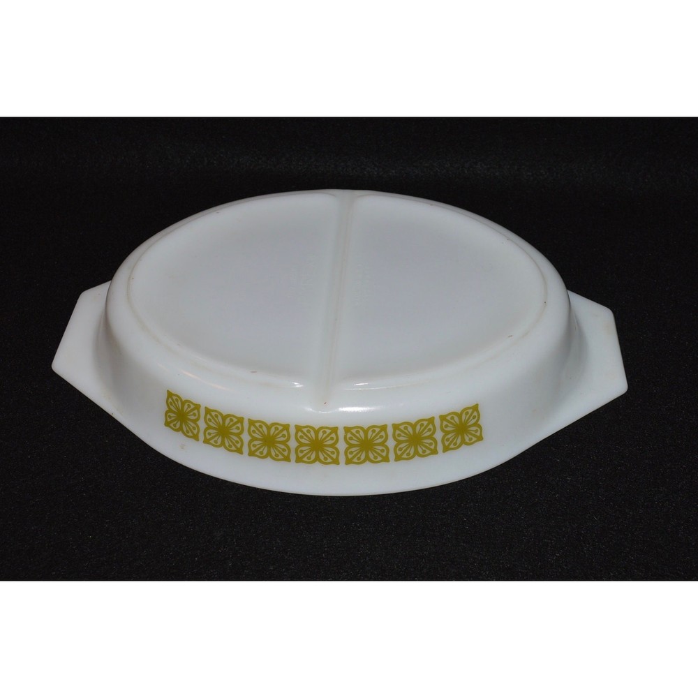 Pyrex Square Flowers, Pyrex 063 Oval Divided Casserole Dish, Pyrex Verde