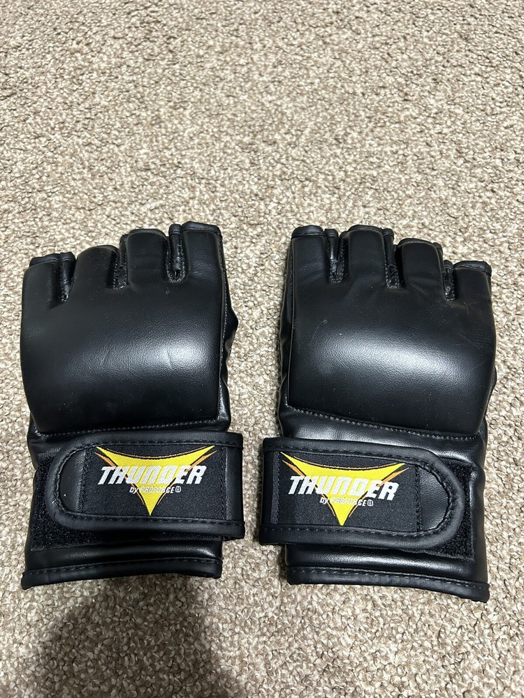 ProForce Lightning Karate Headgear Sparring Childs L Thunder Proforce M Gloves