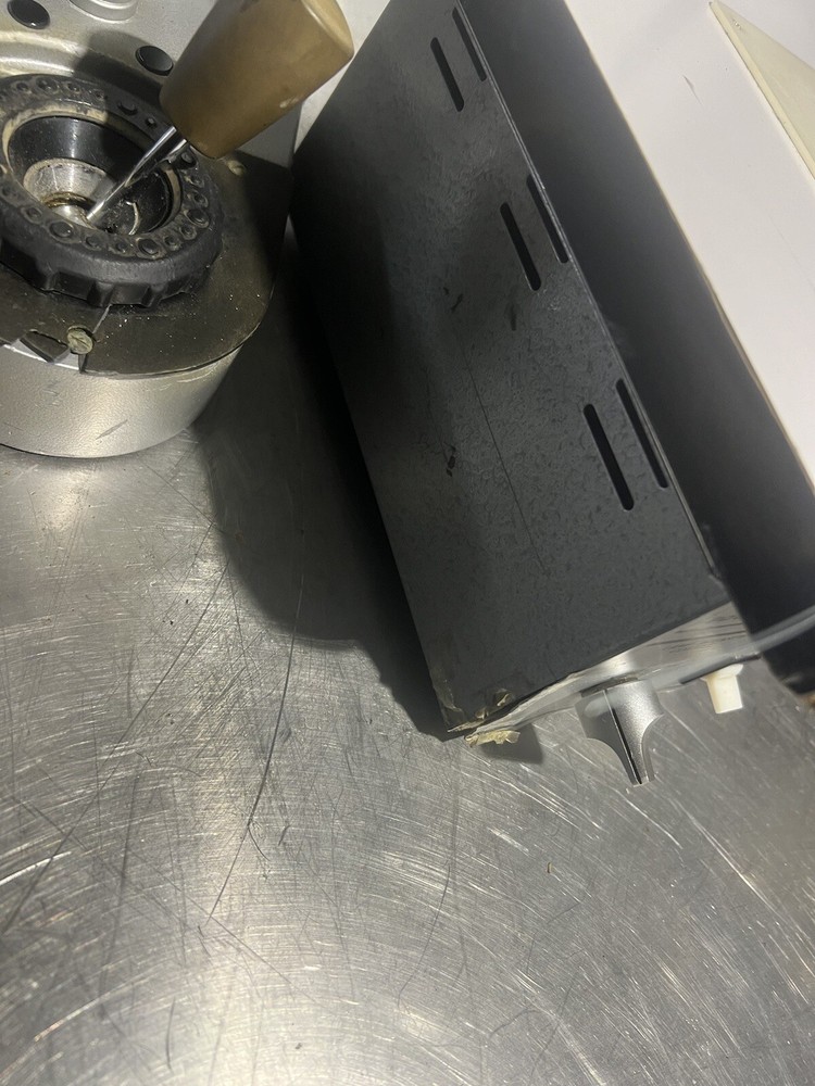 Marco Slit Lamp An Table