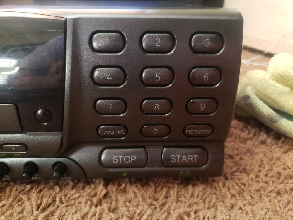 ChungLam ELF Multimedia Decoder DVD Karaoke Video CD SR-2002 Works Great!