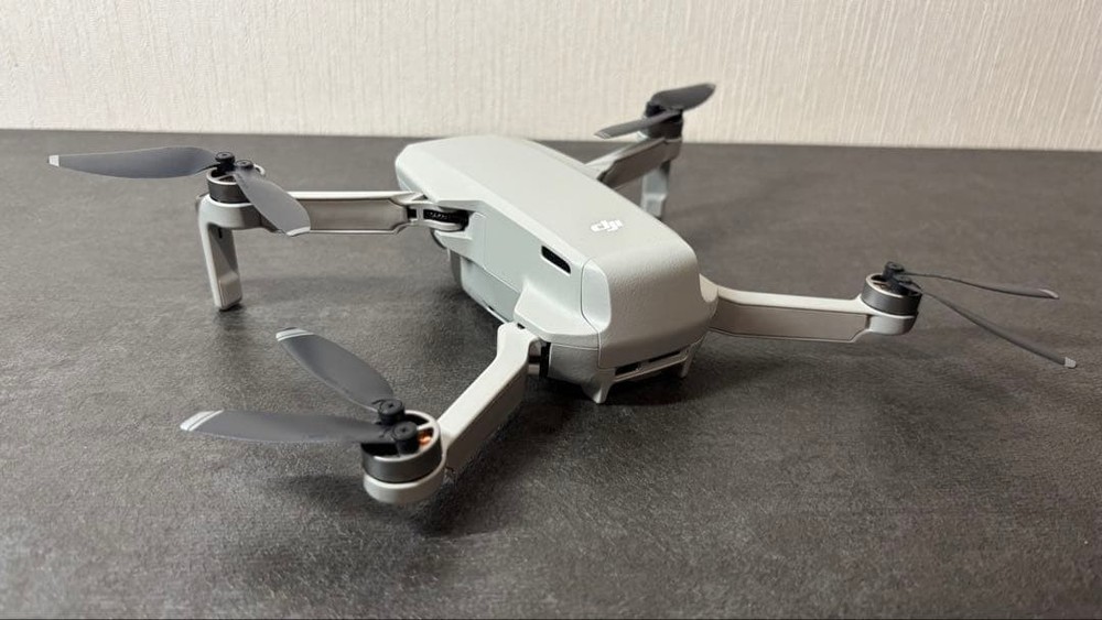 Dji Mini 2 Drone With Camera Lightweight Compact Portable For Beginners Aerial