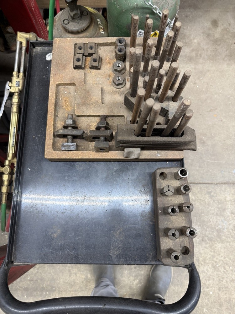 Burgmaster 2-B 6 Spindle Drill Turret Press