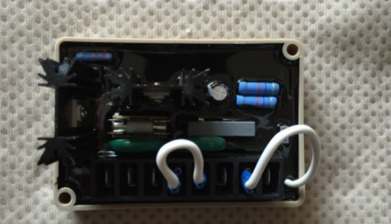 1PC (AVR) SE350 Automatic Voltage Regulator